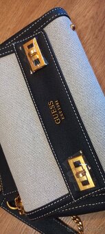 Dámská kabelka Guess - 3