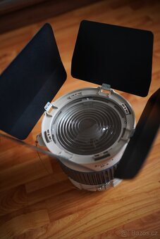 Fresnelová čočka s bowens mount - 3