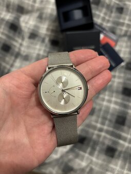 Dámské hodinky Tommy Hilfiger - 3