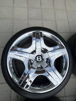 Bentley Continental GT 9x19 5x112 235/35 R19 - 3