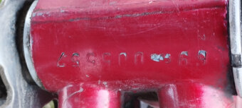 Legendární Retro Skládačka – Červené - 3