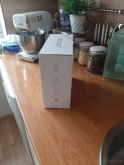 Kosmetický kufřík z led.osvetlenim - 3