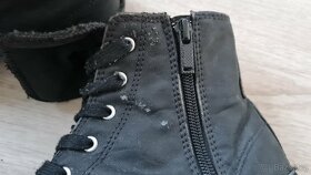 Černé kotníkové tenisky Lacoste - 3