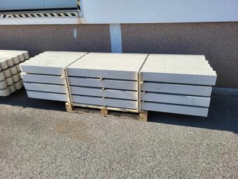 Betonový sloupek plotový 260x8x8 - 3