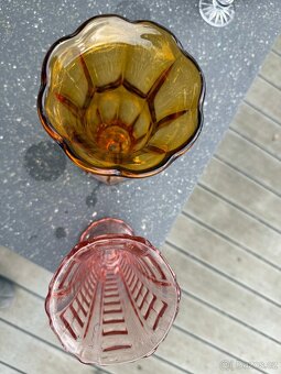 Vázy - nález z půdy - 3