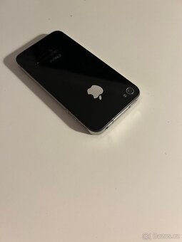 iPhone 4 16gb Černy v dobrem stavu - 3