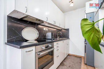 Prodej bytu 2+kk, 43 m², Praha, ul. Jiránkova - 3