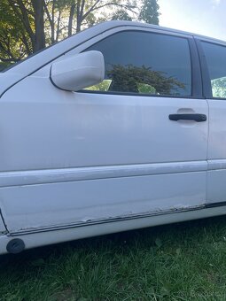 Mercedes Benz C 230k w202 - 3