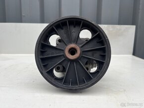 Servo čerpadlo Volvo XC70 2.4 D5 136kW - 3
