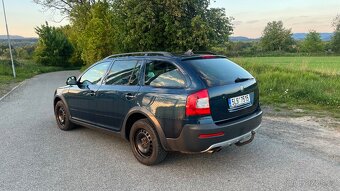 Škoda Octavia Scout 2.0tdi DSG - 3