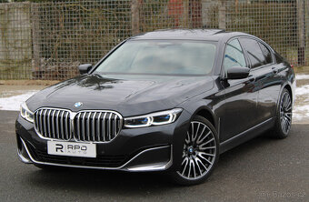 BMW 730d xDrive / ACC / HUD / 360° / VZDUCH / KEYLESS / 21" - 3