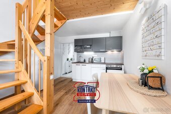Nabízíme k prodeji zařízený mezonetový apartmán 2+kk, 73 m2 - 3
