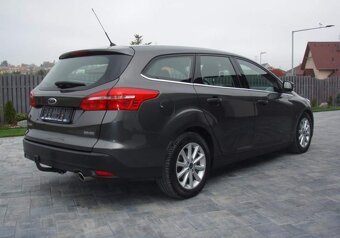 Ford Focus 2.0Tdci 110kW Titanium Powershift - 3