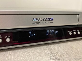 Videorekordér VHS PANASONIC NV-HV50 - 3
