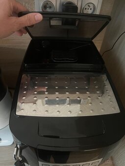 Kávovar DeLonghi - Magnifica S Plus - 3