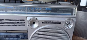 Retro kazeťák Philips - 3