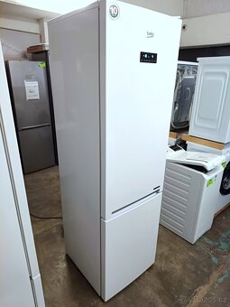 Nová lednice BEKO NeoFrost 203 cm, ZÁRUKA - 3