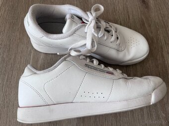 Tenisky na aerobik, zn.Reebok, vel.37,5 - 3