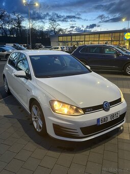 Volkswagen Golf 7 GTD (2017) - 3