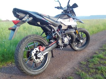 Malaguti supermotard xsm 50 - nový motocykl - 3