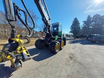 Harvestor J. Deere 1170 E - 3