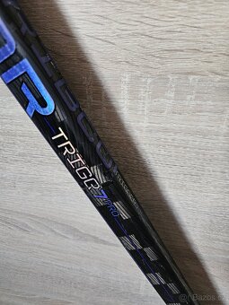 CCM hokejka Ribcore Trigger 7 PRO, pravá, 75 flex, p29 - 3