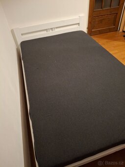 Prodám postel s matrací 120x200 cm - 3