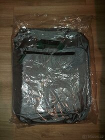 BRAŠNA - NOVÁ V OR. OBALU, velikost cca 35 x 33 x 5 cm - 3