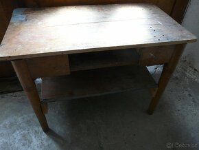 STARÝ DŘEVĚNÝ STŮL - 3