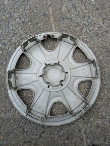 Poklice Škoda asi Octavia 1ks - 3