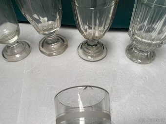 sklenic z hutního skla - 3