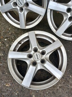 Alu disky Renault  "16" sada 1200kc - 3