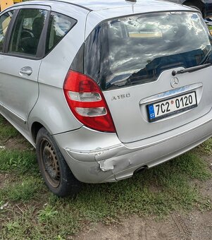 Mercedes A - 3