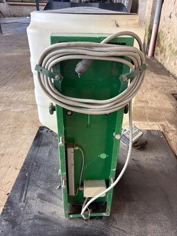 Rozmetadlo LEHNER VINERO 100 - 3