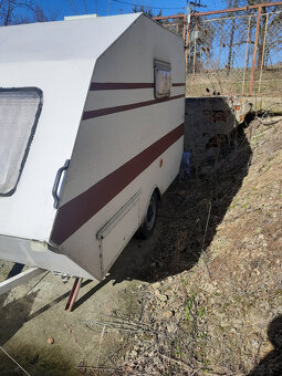 Prodám obytný přívěs - 3