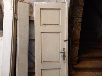 dveře s obálkou, masív, zdravé, světlost cca 111x188 - 3