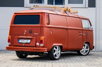 Volkswagen T2 Transporter - 3