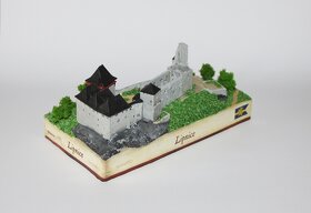 Model hradu s vitrínou + dárky - 3