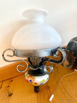 Stará nástěnná kovaná lampa, styl petrolejka - 3