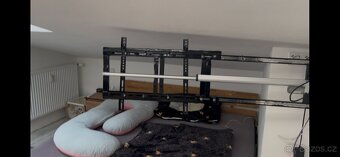 Prodám TV stojan plně elektrický - 3