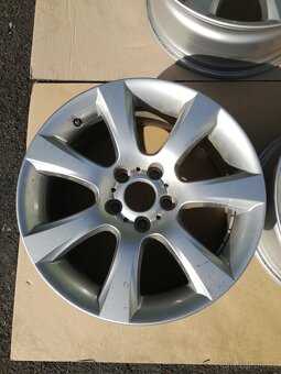 BMW 8x18 ET30 5x120 F10 F12 F06GT Styling 330 6790176 - 3