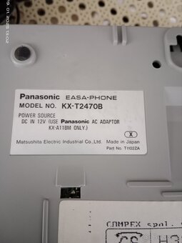 Pevný telefon Panasonic se záznamníkem
- 3