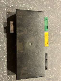 BMW e36 jednotky a tlačítka - 3