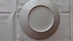Porcelánový dekorativní talíř II. - 3