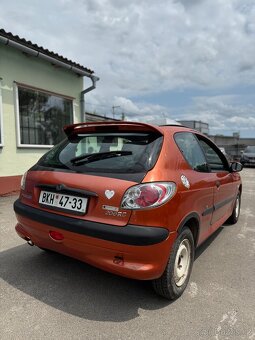 Peugeot 206 1.4 benzín – na opravu nebo na ND + sada kol - 3