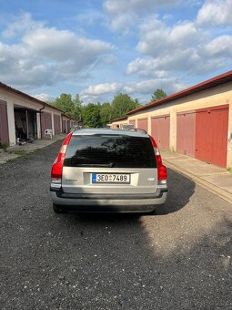 Volvo V70 D5 120kw - 3