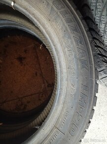 Prodám zimní pneu 165/60R14 Bridgestone - 3