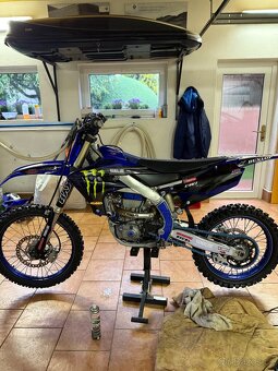 Yamaha YZF 450 - 3