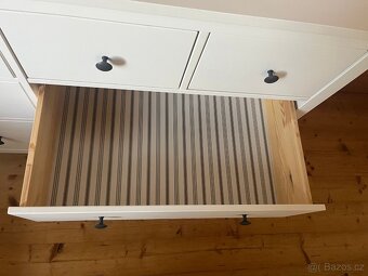 Komoda Hemnes s 8 zásuvkami - 3