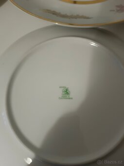 Sada talířů, tři grácie - 3